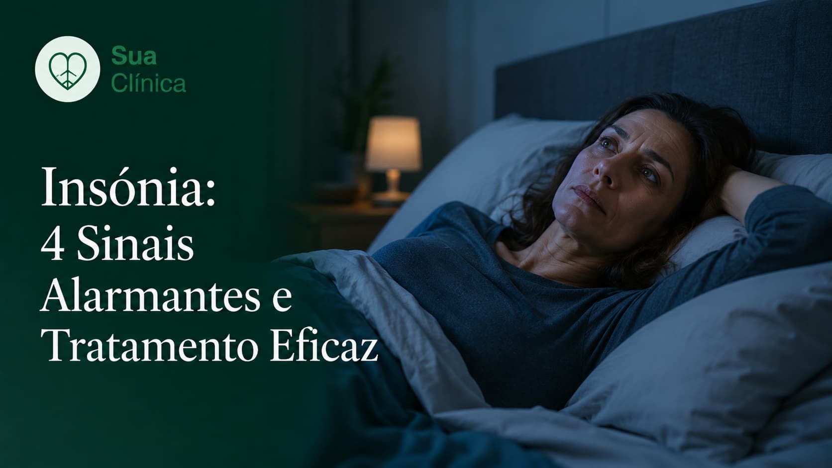 Insónia - pessoa acordada na cama a olhar para o teto durante a noite